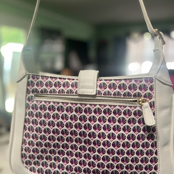 Sassy Jones white fan print shoulder bag - Picture 12 of 14